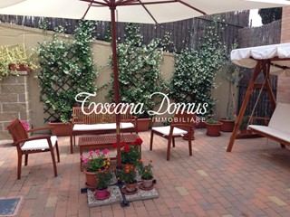 Bilocale in Vendita a Castelnuovo Berardenga, zona Quercegrossa, 195'000&euro;, 60 m², arredato, con Box