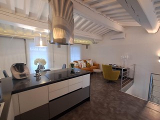 Quadrilocale in Vendita a Pontedera, 250'000&euro;, 110 m², arredato