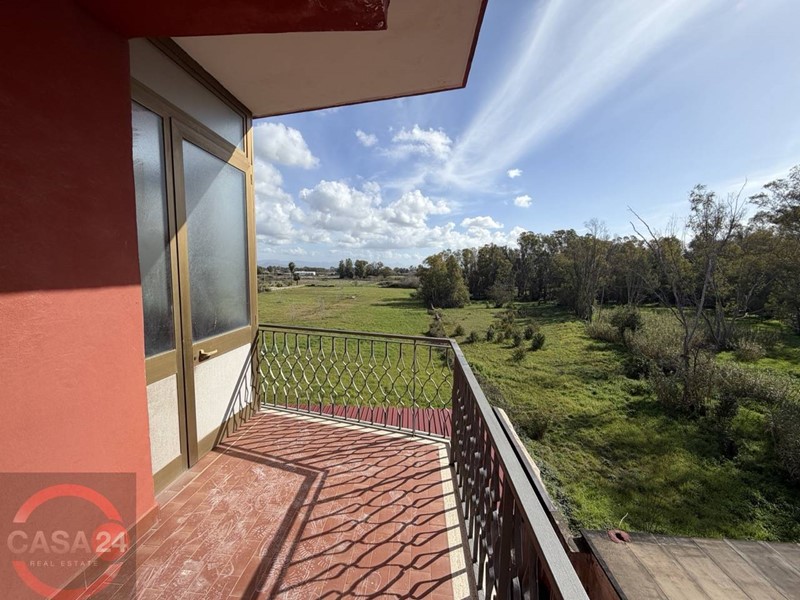 Appartamento in Vendita a Latina, 235'000&euro;, 143 m²