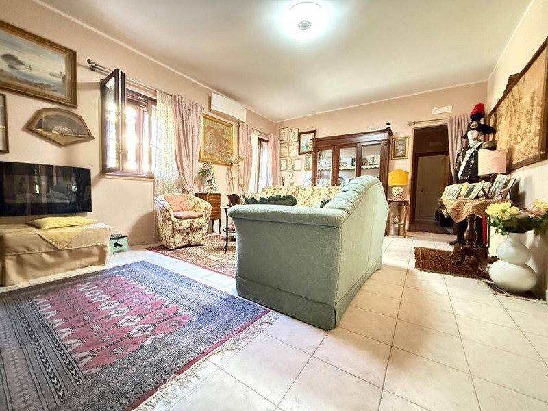 Quadrilocale in Vendita a Caserta, 265'000&euro;, 116 m²