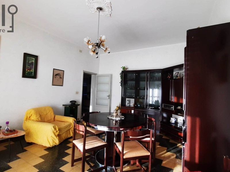 Quadrilocale in Vendita a Cairo Montenotte, 85'000&euro;, 82 m²