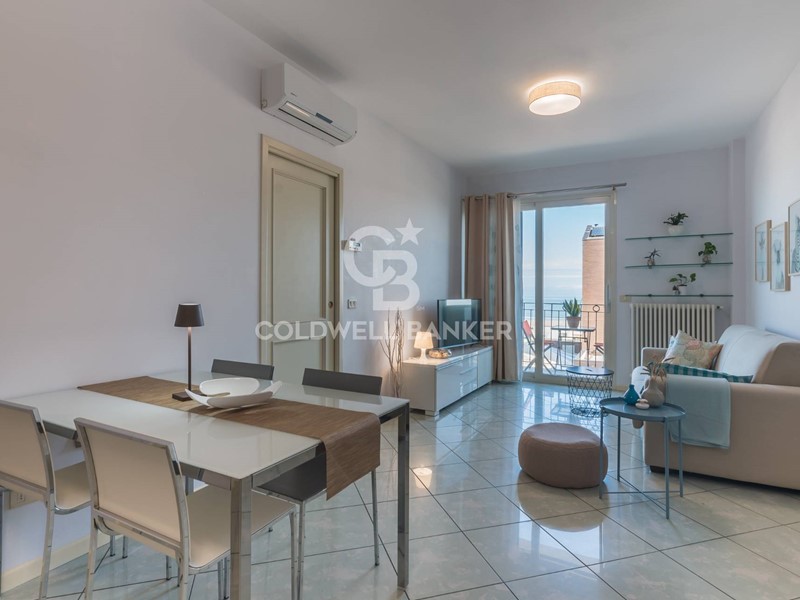 Bilocale in Vendita a Riccione, 350'000&euro;, 65 m²