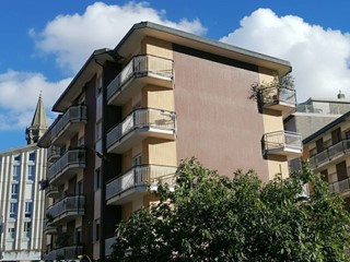 Bilocale in Vendita a Lecco, 220'000&euro;, 75 m²