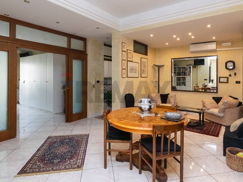 Quadrilocale in Vendita a Catania, 329'000&euro;, 109 m²