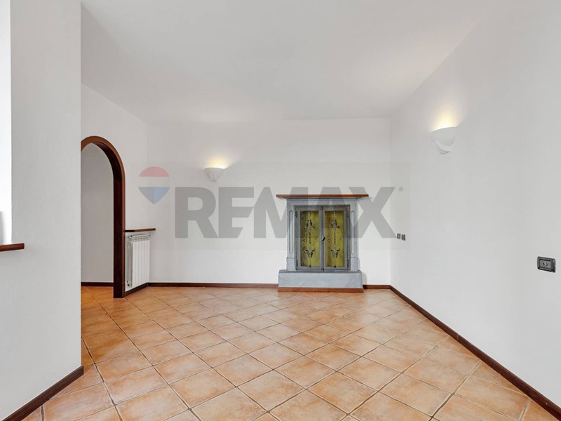 Trilocale in Vendita a Segrate, 210'000&euro;, 76 m²