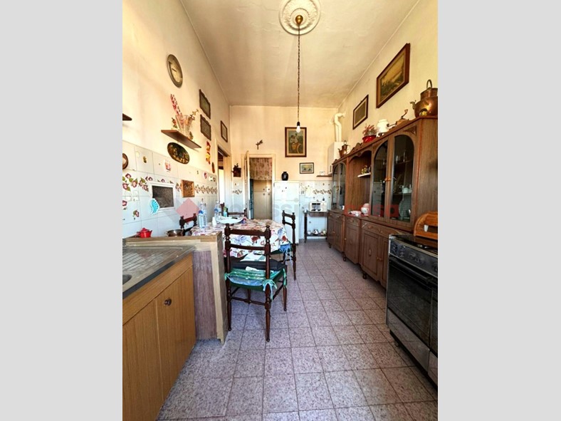 Appartamento in Vendita a Livorno, 150'000&euro;, 116 m²