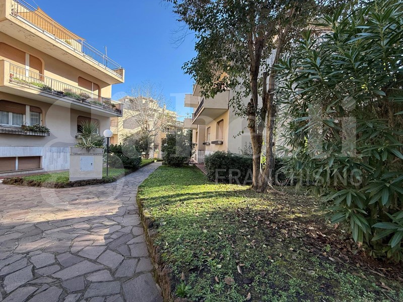 Trilocale in Affitto a Roma, 800&euro;, 80 m²