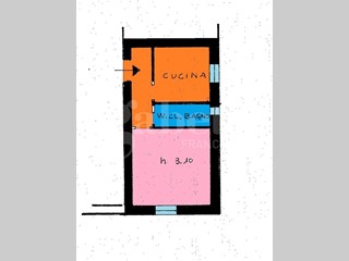 Bilocale in Vendita a Roma, 119'000&euro;, 45 m²