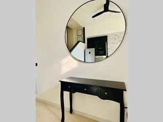 Appartamento in Affitto a Arona, 1'800&euro;, 150 m², arredato