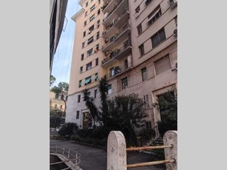 Trilocale in Vendita a Roma, zona San Giovanni, 435'000&euro;, 85 m²