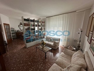 Appartamento in Vendita a La Spezia, 290'000&euro;, 133 m²
