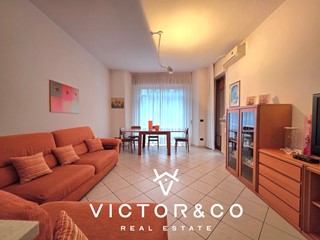 Trilocale in Vendita a Novara, zona San Martino, 119'000&euro;, 90 m²