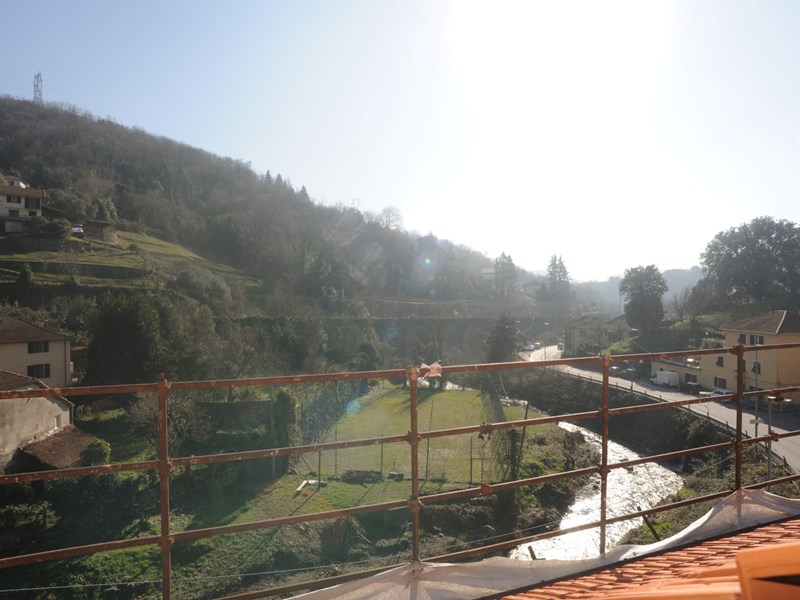 Mansarda in Vendita a Mignanego, zona Barriera, 40'000&euro;, 105 m²