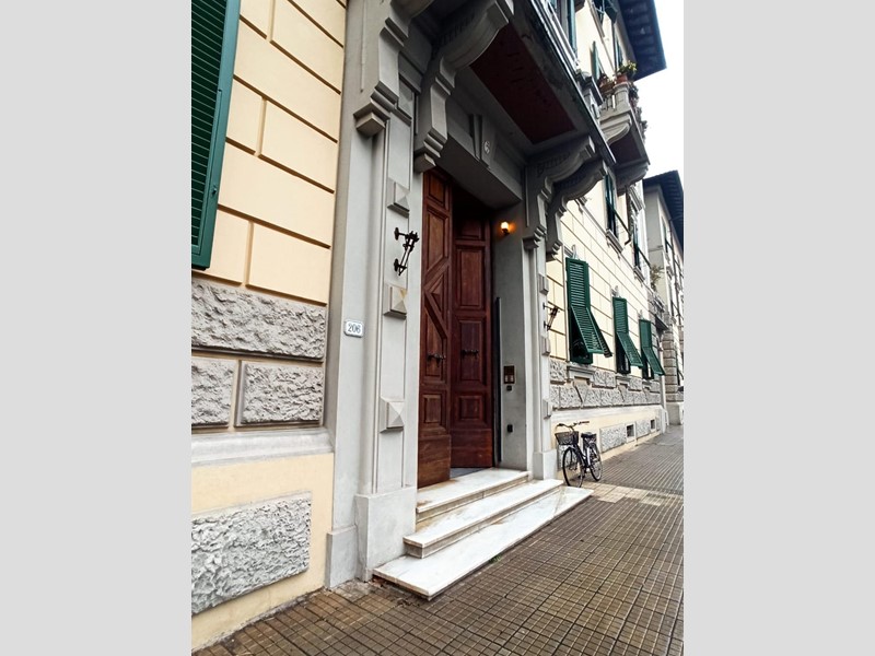 Quadrilocale in Vendita a Lucca, zona Sant'Anna, 380'000&euro;, 110 m²