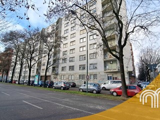 Quadrilocale in Vendita a Torino, 99'000&euro;, 95 m²