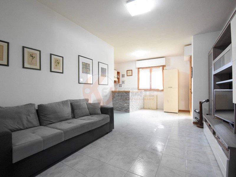 Trilocale in Vendita a Sassari, 135'000&euro;, 75 m²