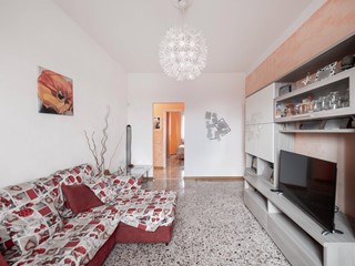 Bilocale in Vendita a Segrate, 215'000&euro;, 70 m²