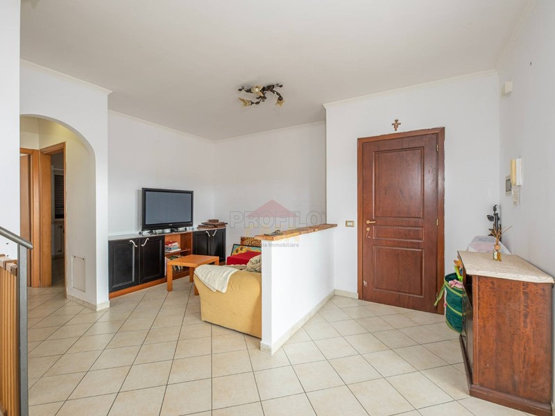 Quadrilocale in Vendita a Fonte Nuova, 155'000&euro;, 96 m²