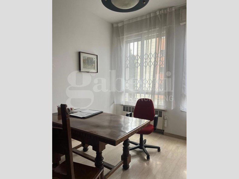 Appartamento in Vendita a Bologna, 285'000&euro;, 111 m²