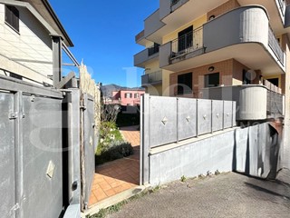 Bilocale in Vendita a Sermoneta, 210'000&euro;, 65 m², arredato