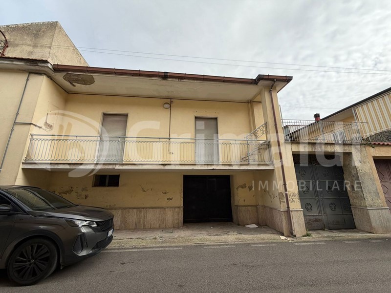 Appartamento in Vendita a Macerata Campania, 205'000&euro;, 220 m²