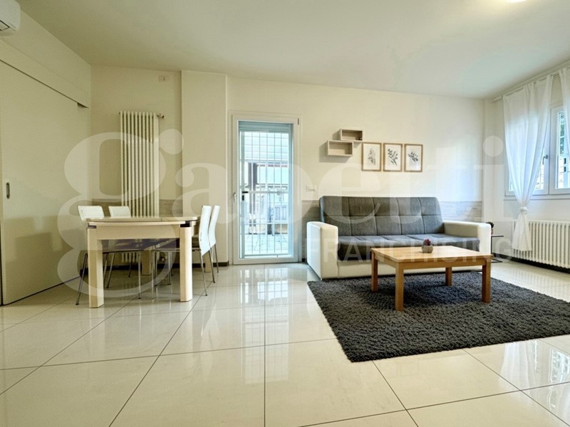 Quadrilocale in Vendita a Bologna, 380'000&euro;, 110 m²