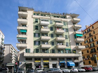Appartamento in Vendita a Genova, zona Marassi, 99'000&euro;, 85 m²