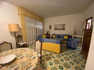 Appartamento in Affitto a Santa Margherita Ligure, 12'000&euro;, 110 m², con Box