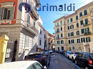 Trilocale in Vendita a Napoli, 430'000&euro;, 103 m²