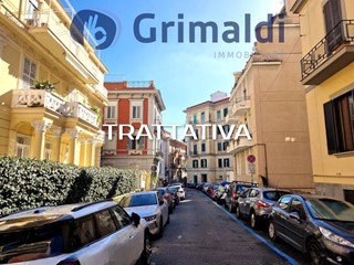Trilocale in Vendita a Napoli, 430'000&euro;, 103 m²