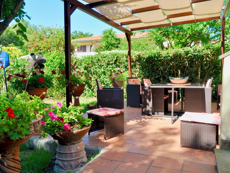 Appartamento in Vendita a Livorno, zona Montenero, 615'000&euro;, 300 m², con Box