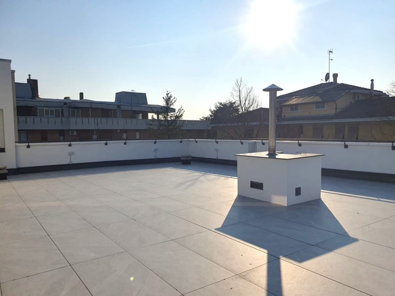 Trilocale in Vendita a Parma, 375'000&euro;, 146 m², con Box