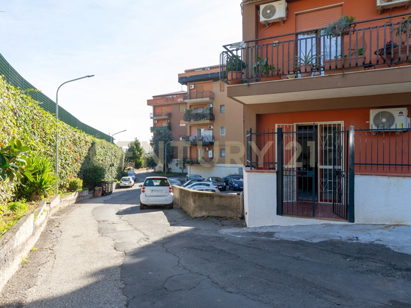 Bilocale in Affitto a San Giovanni la Punta, 550&euro;, 50 m², arredato