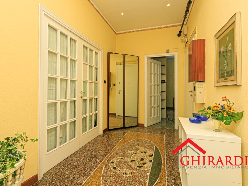 Appartamento in Affitto a Genova, zona Sestri Ponente, 600&euro;, 110 m², arredato