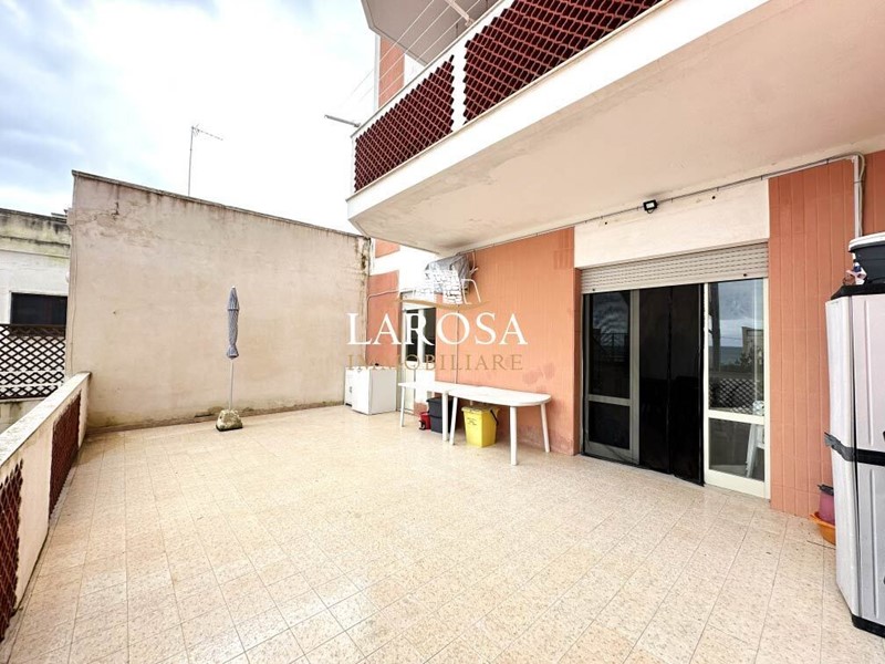 Appartamento in Vendita a Melendugno, zona San Foca, 150'000&euro;, 66 m²