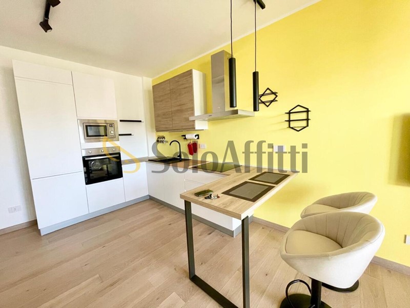 Bilocale in Affitto a Bari, 1'000&euro;, 60 m², arredato