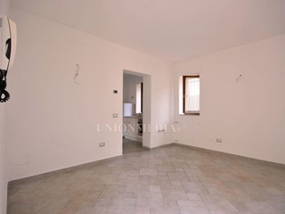 Bilocale in Vendita a Sarzana, 95'000&euro;, 40 m²