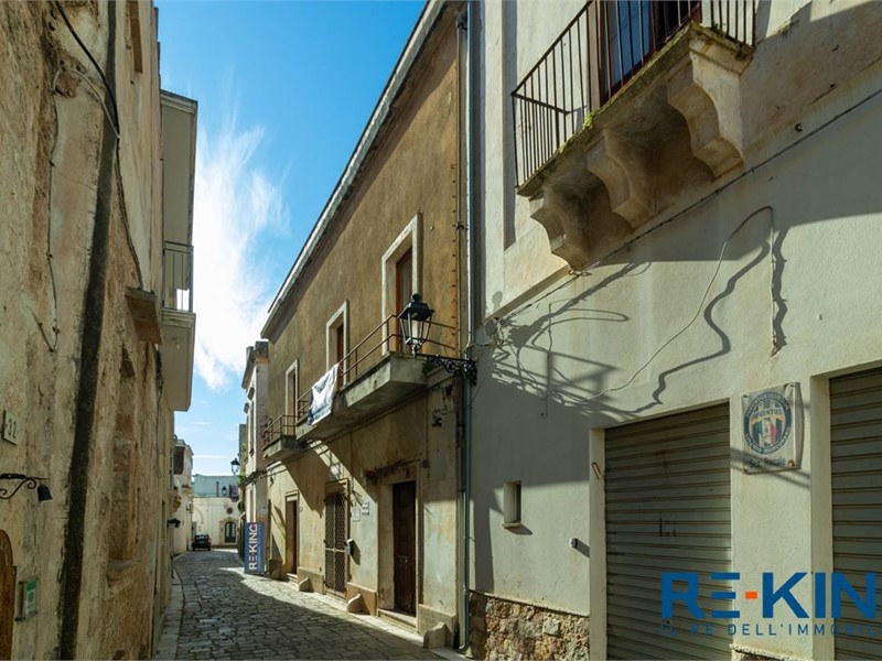 Appartamento in Vendita a Racale, 350'000&euro;, 595 m²