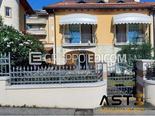 Appartamento in Vendita a Arsiero, 388'000&euro;, 333 m²