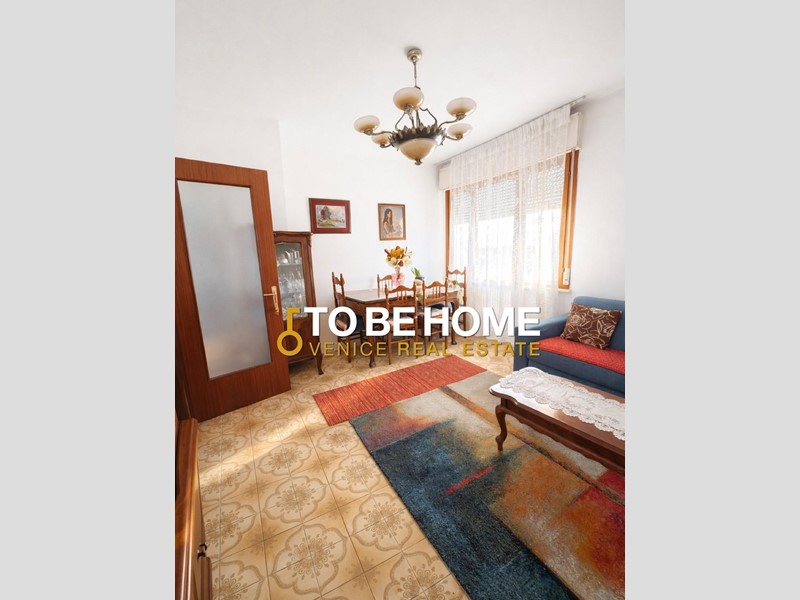 Appartamento in Vendita a Venezia, zona Mestre, 133'000&euro;, 75 m², arredato, con Box