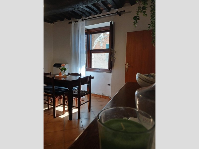 Trilocale in Vendita a Campiglia Marittima, 140'000&euro;, 72 m², arredato