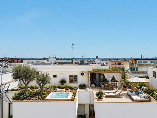 Attico in Vendita a Galatina, 90'000&euro;, 135 m²