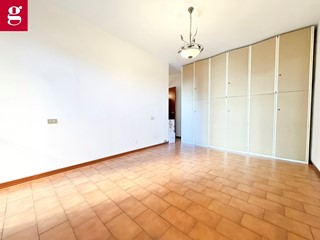 Trilocale in Vendita a Settimo Milanese, 282'000&euro;, 105 m², con Box