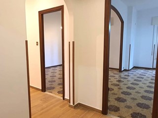 Appartamento in Vendita a Palermo, 800&euro;, 125 m²