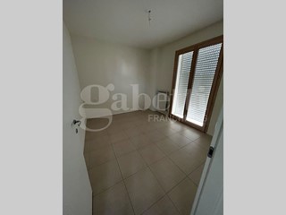 Trilocale in Vendita a Tortoreto, 207'000&euro;, 107 m², con Box