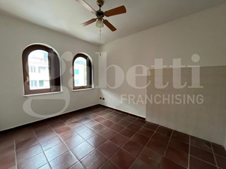 Quadrilocale in Vendita a San Potito Sannitico, 180'000&euro;, 130 m², con Box