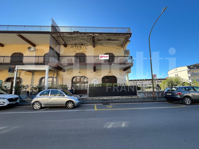 Appartamento in Vendita a Piedimonte Matese, 110'000&euro;, 220 m²