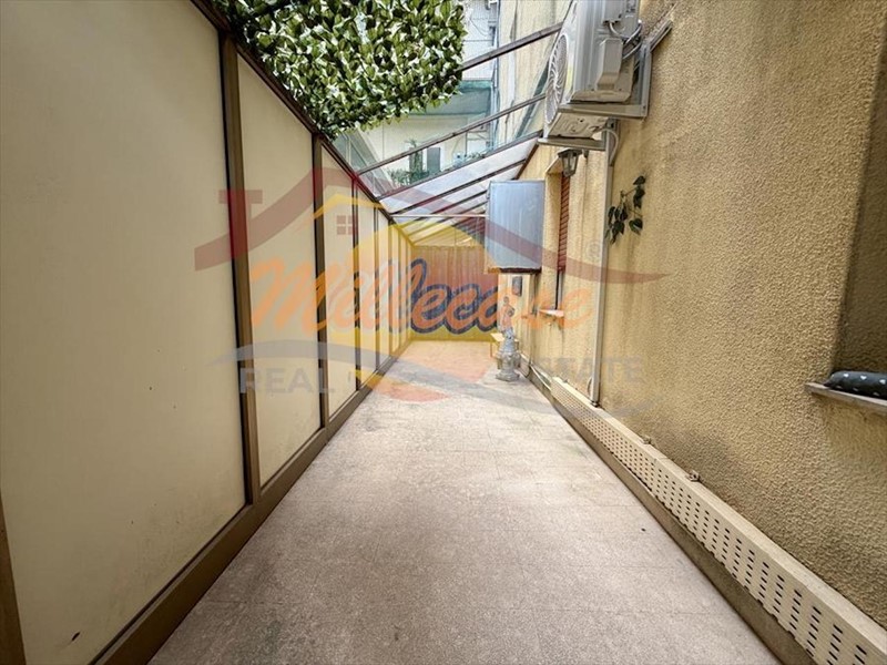 Trilocale in Vendita a Siracusa, zona Tisia - Tica - Zecchino, 75'000&euro;, 96 m²