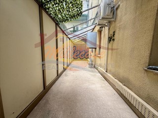 Trilocale in Vendita a Siracusa, zona Tisia - Tica - Zecchino, 75'000&euro;, 96 m²