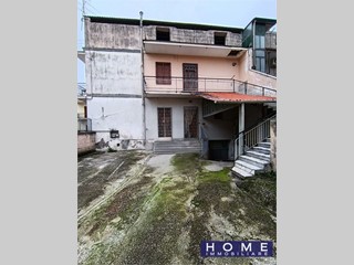 Quadrilocale in Vendita a Succivo, 195'000&euro;, 160 m²